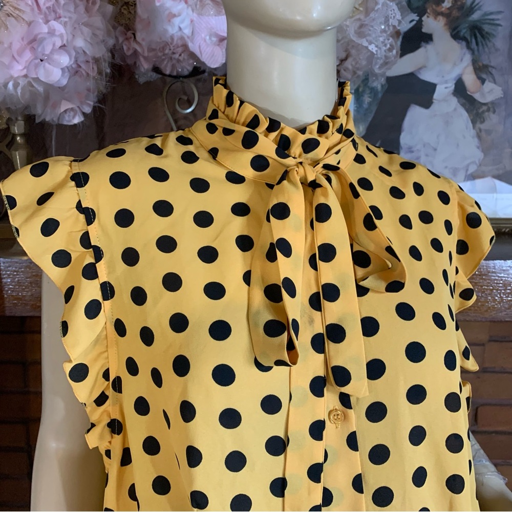 NEW YORK & COMPANY 7TH AVENUE DESIGN YELLOW & BLACK POLKA-DOT BLOUSE NWT (L) - Picture 6 of 12